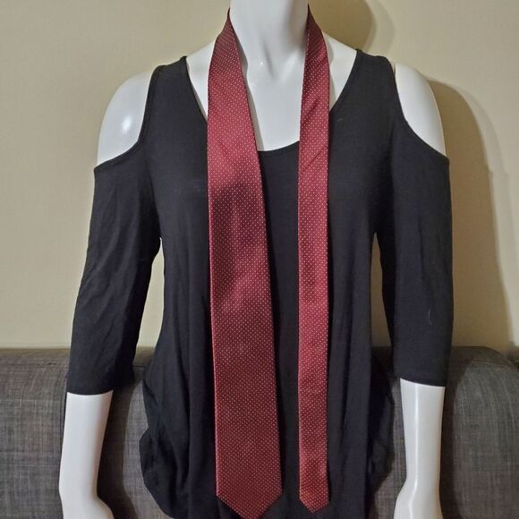 Jos A Bank Red & White Polka Dot Silk Tie - Picture 2 of 4